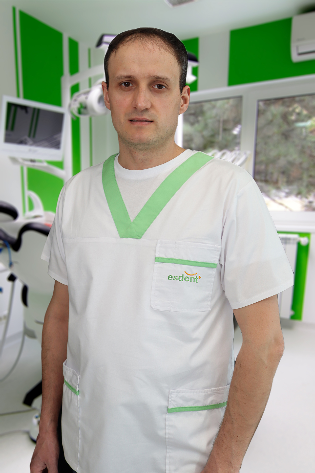 Esdent-Calea_București_stomatologie-generala-Dr.Nicula_Sergiu